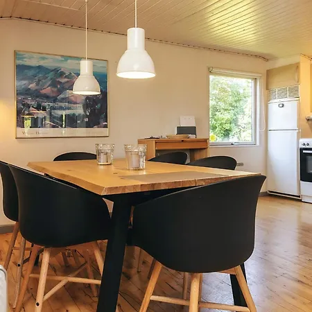 Two-bedroom In 1 Bogø By